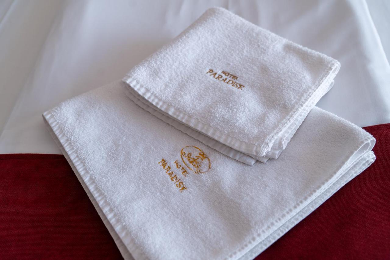 אוגניאנובו Hotel Paradise מראה חיצוני תמונה